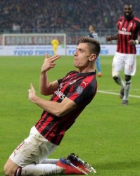  霍芬海姆锋线双星联手轰入四球  