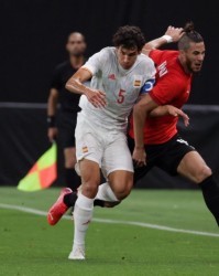  德甲新军圣保利主场首秀爆冷取胜  